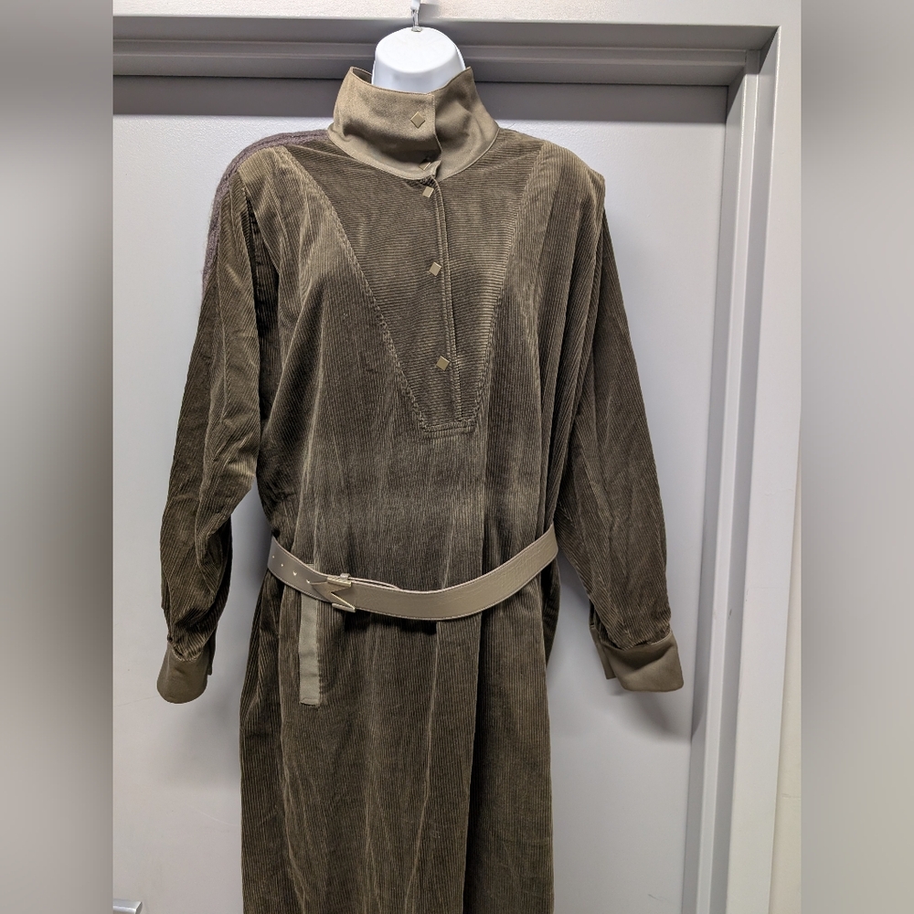 Louis Féraud Sweater Dress - Picture 6 of 6